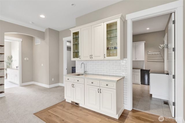 24030 Dolphin Lane, Mount Vernon, WA 98274