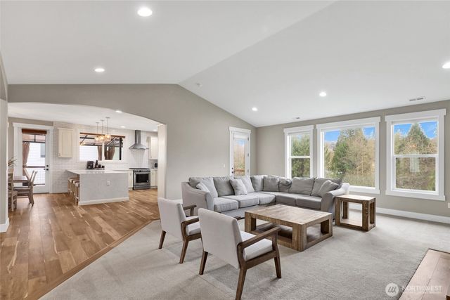 24030 Dolphin Lane, Mount Vernon, WA 98274