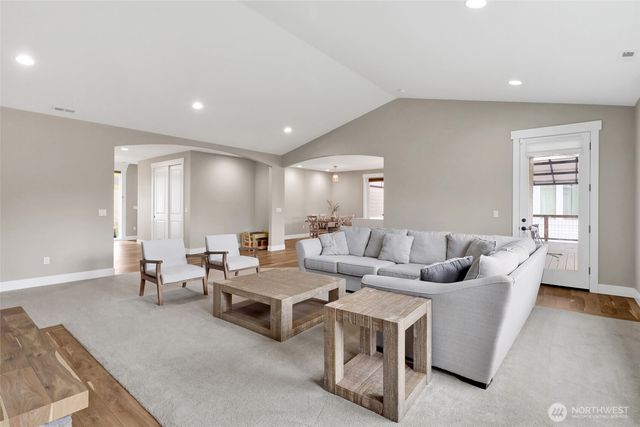 24030 Dolphin Lane, Mount Vernon, WA 98274