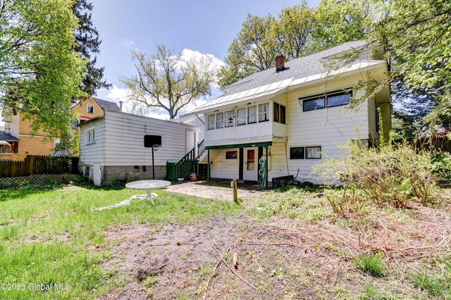 244 Kingsboro Avenue, Gloversville, NY 12078