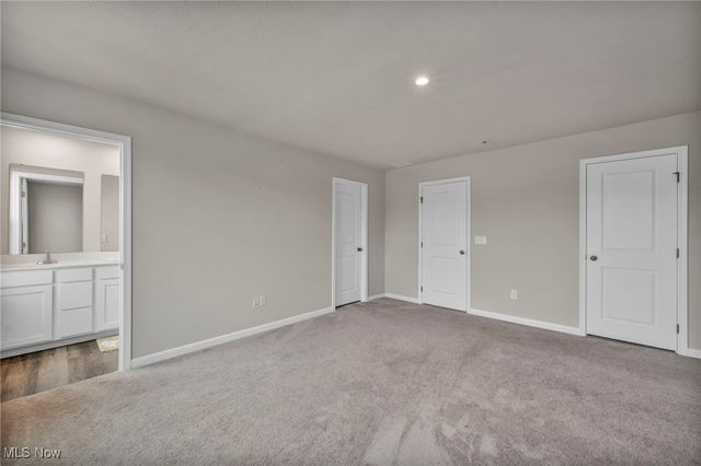 114 River Run Drive, Elyria, OH 44035