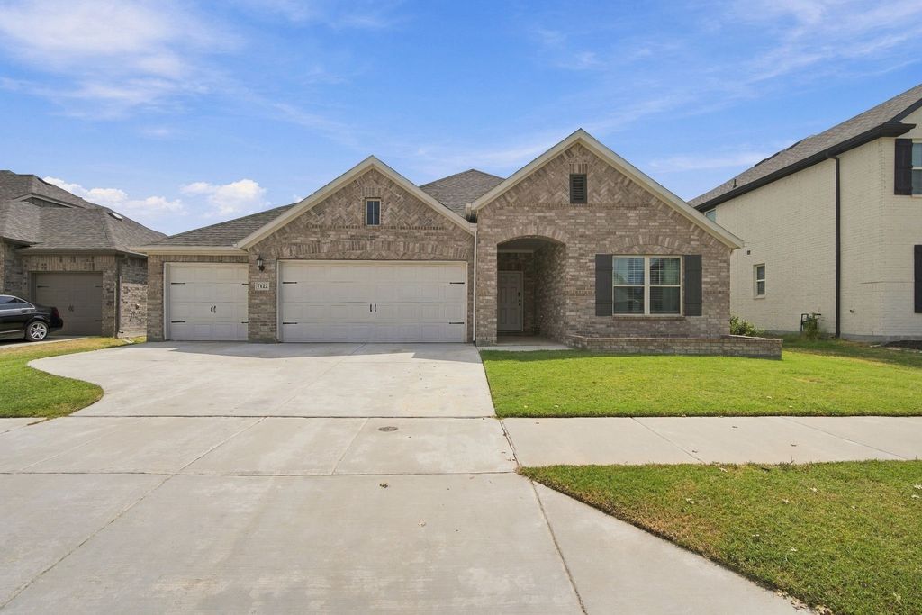 7122 Prairieside Trail, Venus, TX 76084 — exterior
