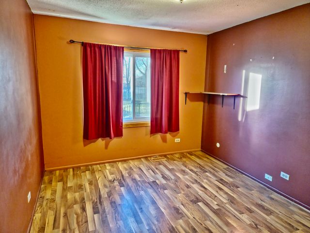 5882 Concord Court, Hanover Park, IL 60133