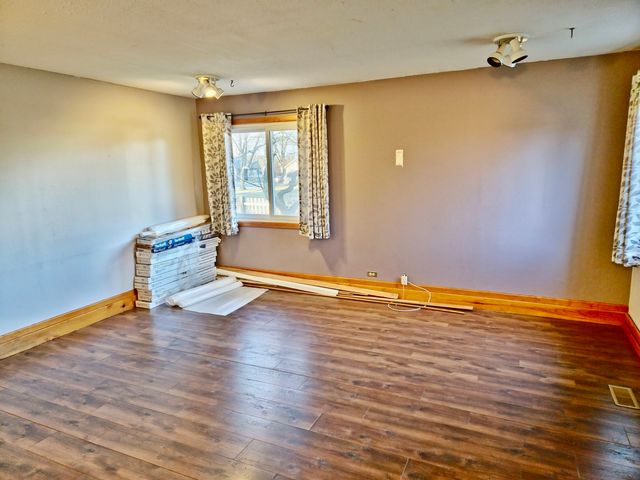 5882 Concord Court, Hanover Park, IL 60133