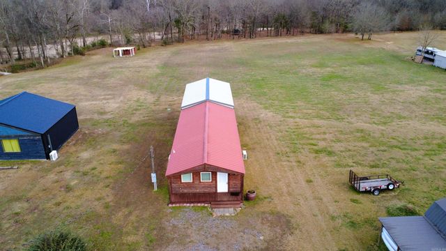 894 Vaughn Road, Glenwood, AR 71943