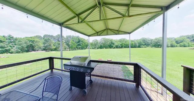 894 Vaughn Road, Glenwood, AR 71943