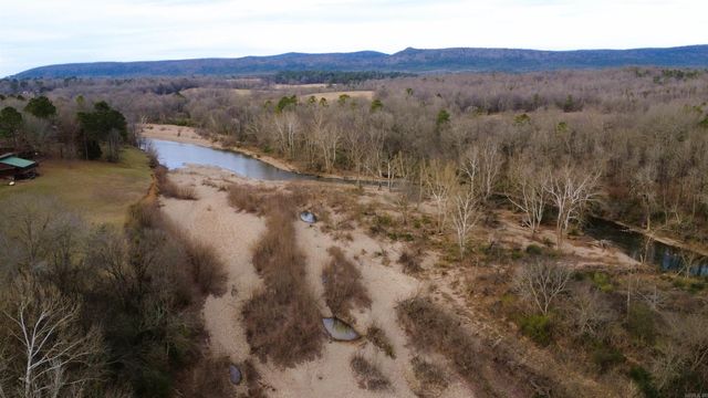 894 Vaughn Road, Glenwood, AR 71943