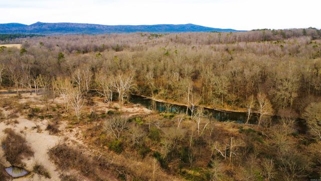 894 Vaughn Road, Glenwood, AR 71943