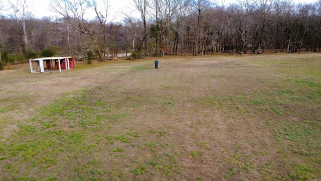 894 Vaughn Road, Glenwood, AR 71943