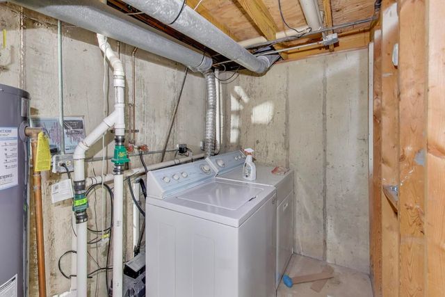 637 Bridgeview Point, Schaumburg, IL 60194