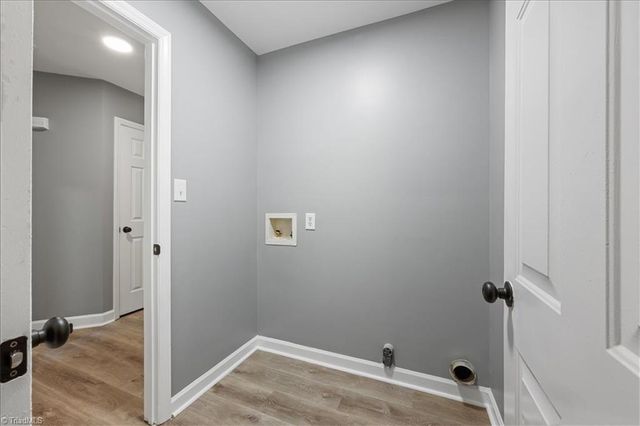 129 Orville Drive, High Point, NC 27262