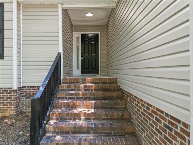 129 Orville Drive, High Point, NC 27262