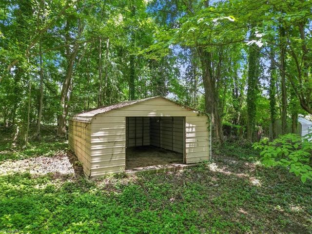 129 Orville Drive, High Point, NC 27262