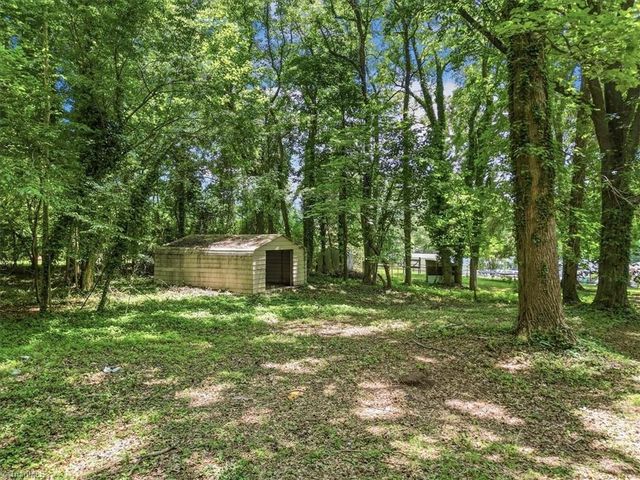 129 Orville Drive, High Point, NC 27262