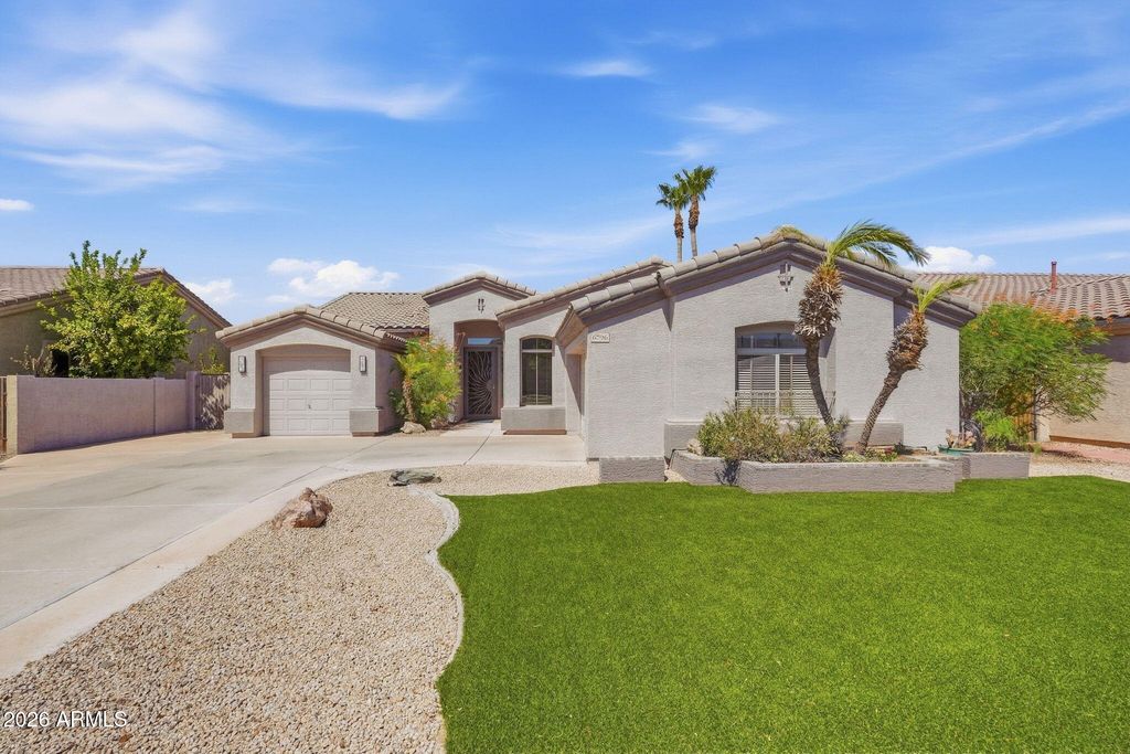 6796 W Abraham Lane, Glendale, AZ 85308 — exterior