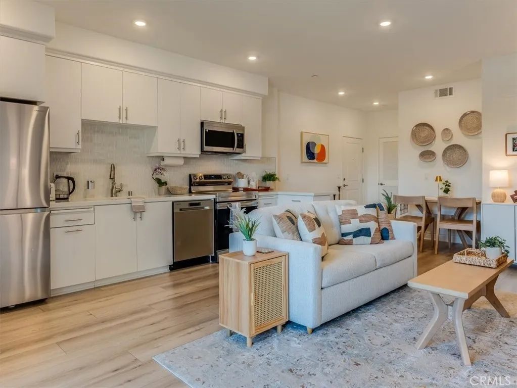 945 Madonna 103, San Luis Obispo, CA 93405