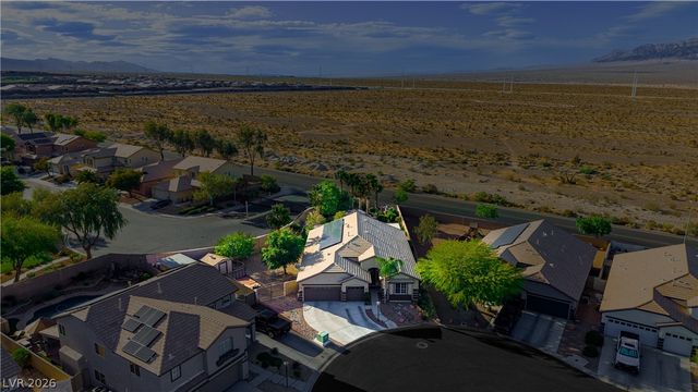 8932 Mannix Court, Las Vegas, NV 89143
