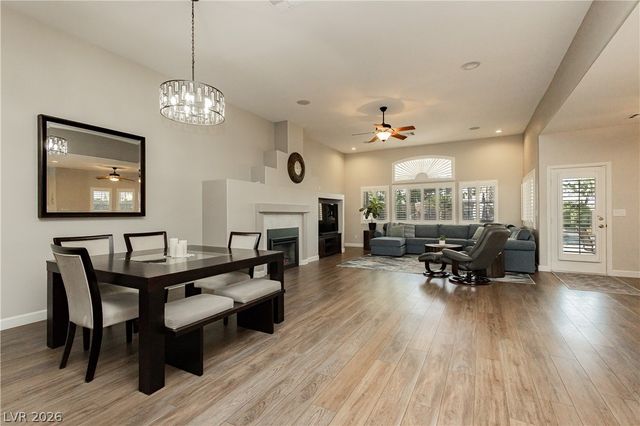 8932 Mannix Court, Las Vegas, NV 89143