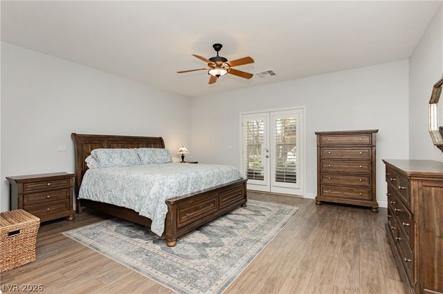 8932 Mannix Court, Las Vegas, NV 89143