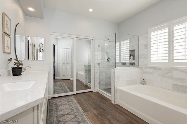 8932 Mannix Court, Las Vegas, NV 89143