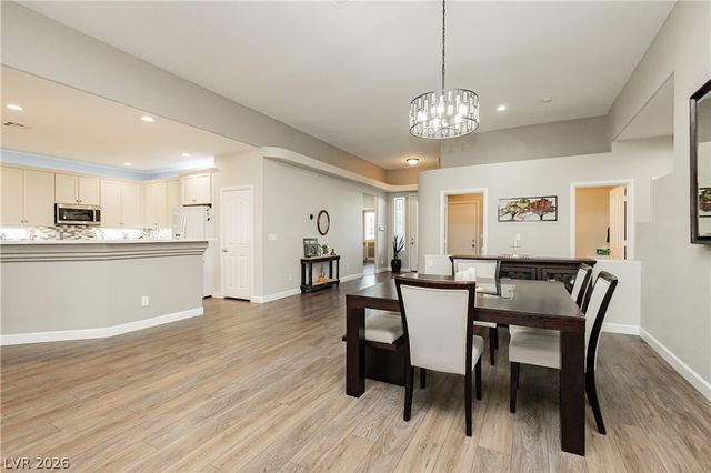 8932 Mannix Court, Las Vegas, NV 89143