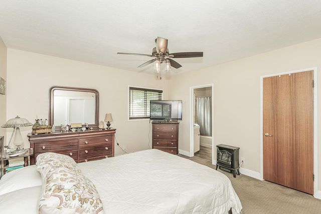 145 N Park Drive, Madera, CA 93637