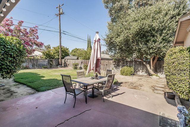 145 N Park Drive, Madera, CA 93637