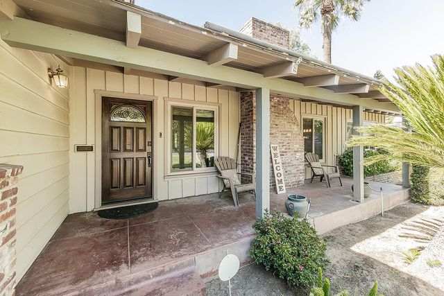 145 N Park Drive, Madera, CA 93637