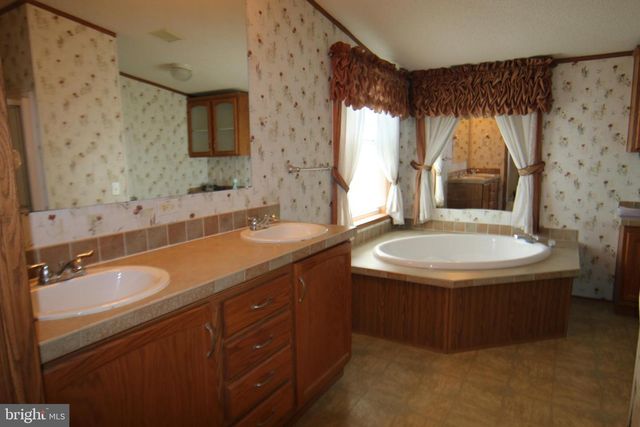 678 FRONT STREET, Enola, PA 17025