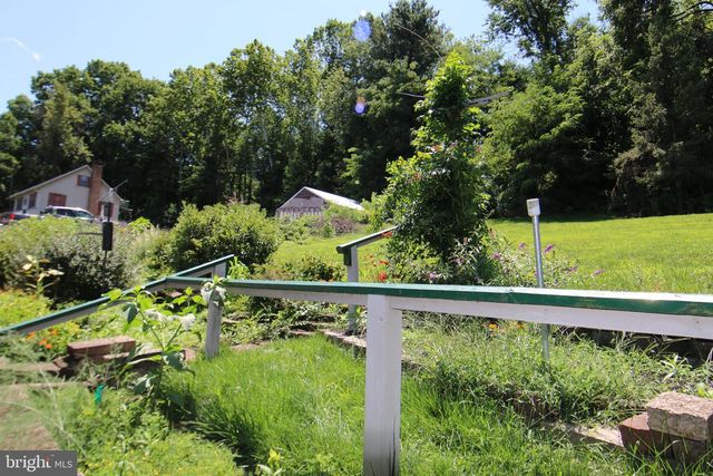 678 FRONT STREET, Enola, PA 17025
