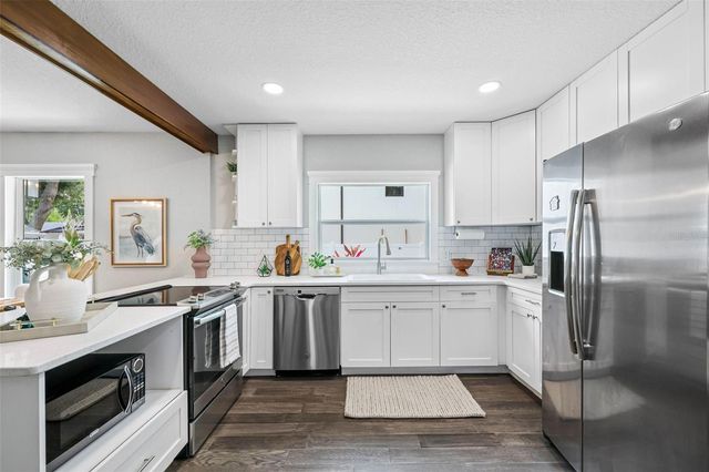 414 W AMELIA AVENUE, Tampa, FL 33602