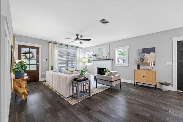 414 W AMELIA AVENUE, Tampa, FL 33602