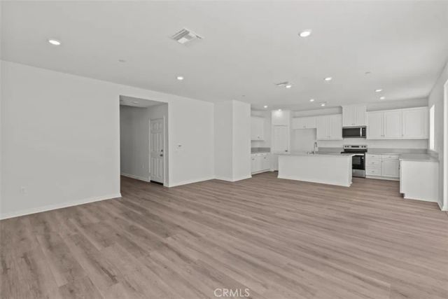 4746 Sicily Drive, Lake Elsinore, CA 92530