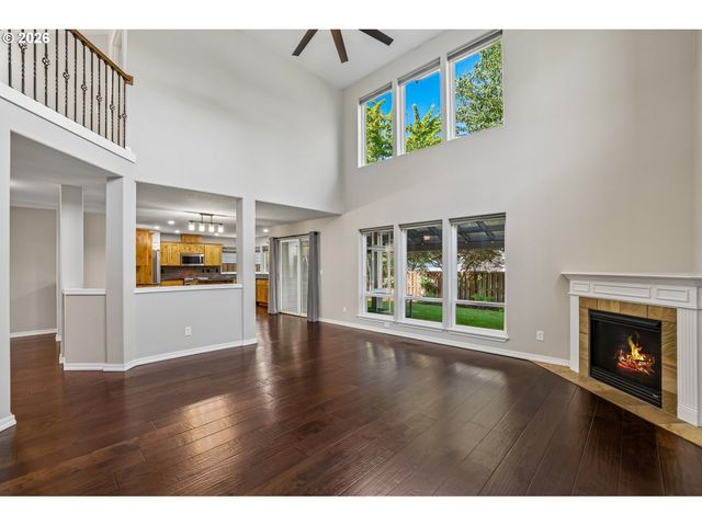 2137 N LEGACY Dr, Newberg, OR 97132