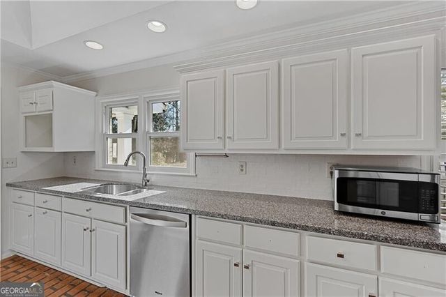 1000 Carter Drive NE, Atlanta, GA 30319