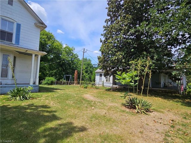 223 Lawsonville Avenue, Reidsville, NC 27320