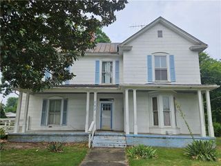 223 Lawsonville Avenue, Reidsville, NC 27320