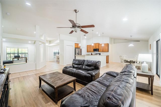 8834 ALAFIA COVE DRIVE, Riverview, FL 33569