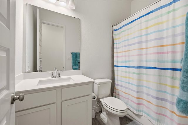 2415 Sunflower Cove Lane, Brookshire, TX 77423