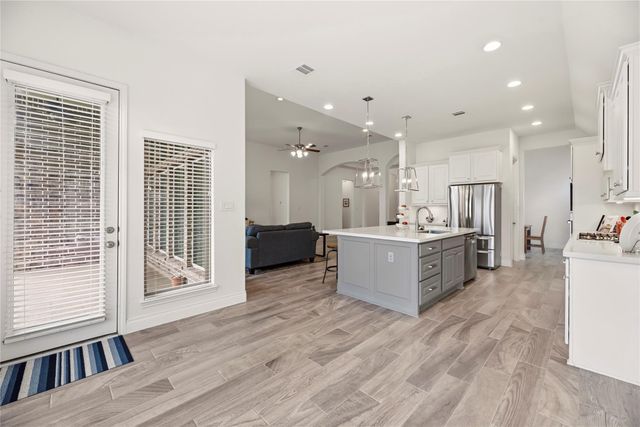 2415 Sunflower Cove Lane, Brookshire, TX 77423