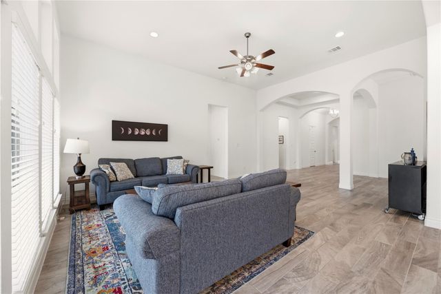 2415 Sunflower Cove Lane, Brookshire, TX 77423