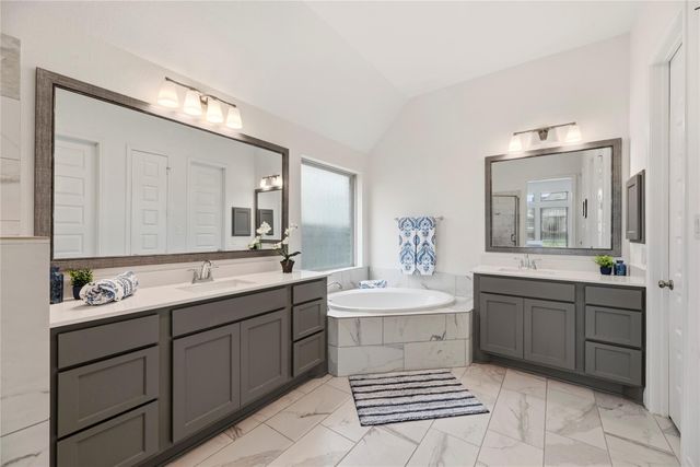 2415 Sunflower Cove Lane, Brookshire, TX 77423