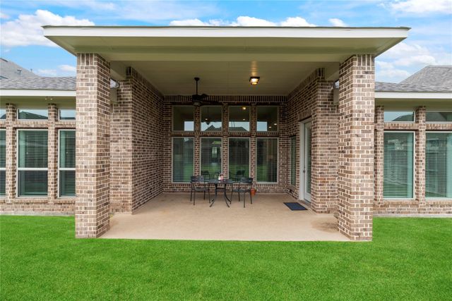 2415 Sunflower Cove Lane, Brookshire, TX 77423