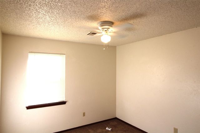 316 Falcon Court 3, Norman, OK 73069