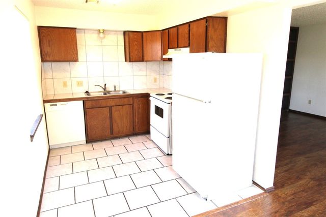 316 Falcon Court 3, Norman, OK 73069