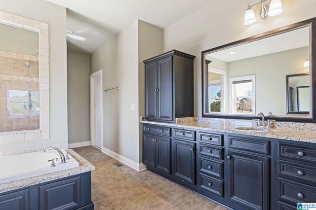 1800 SOUTHPOINTE DRIVE, Hoover, AL 35244