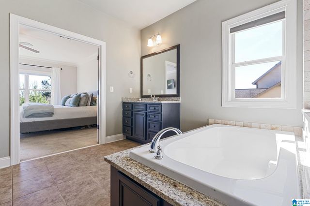 1800 SOUTHPOINTE DRIVE, Hoover, AL 35244