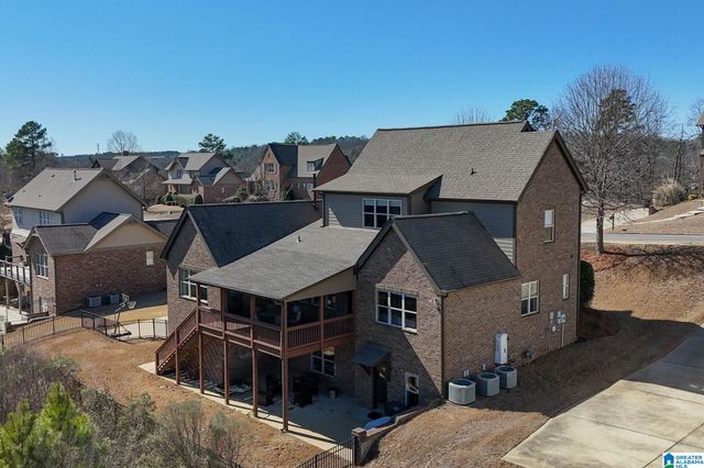 1800 SOUTHPOINTE DRIVE, Hoover, AL 35244