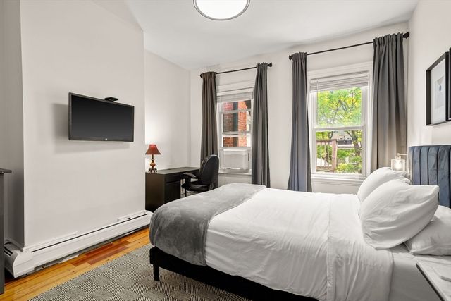 19 Walker St, Boston, MA 02129