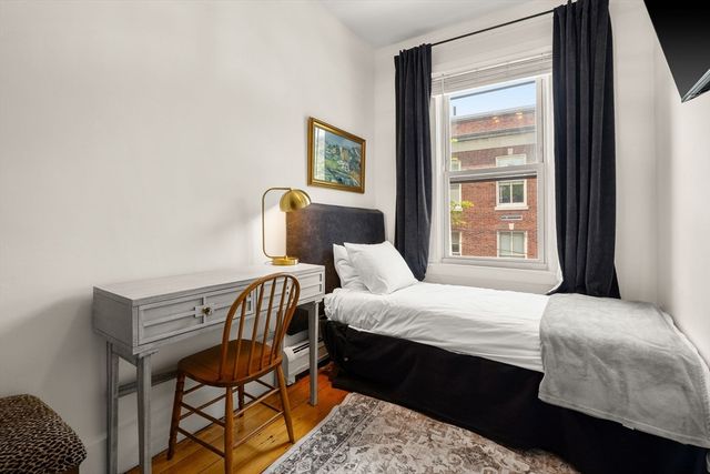 19 Walker St, Boston, MA 02129